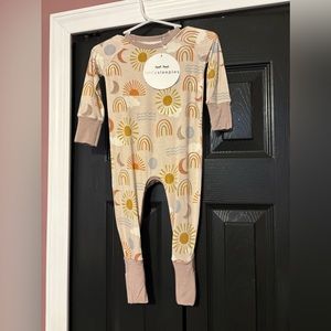 Little Sleepies crescent zippy